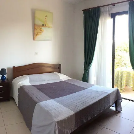 Apartment Faros Beach